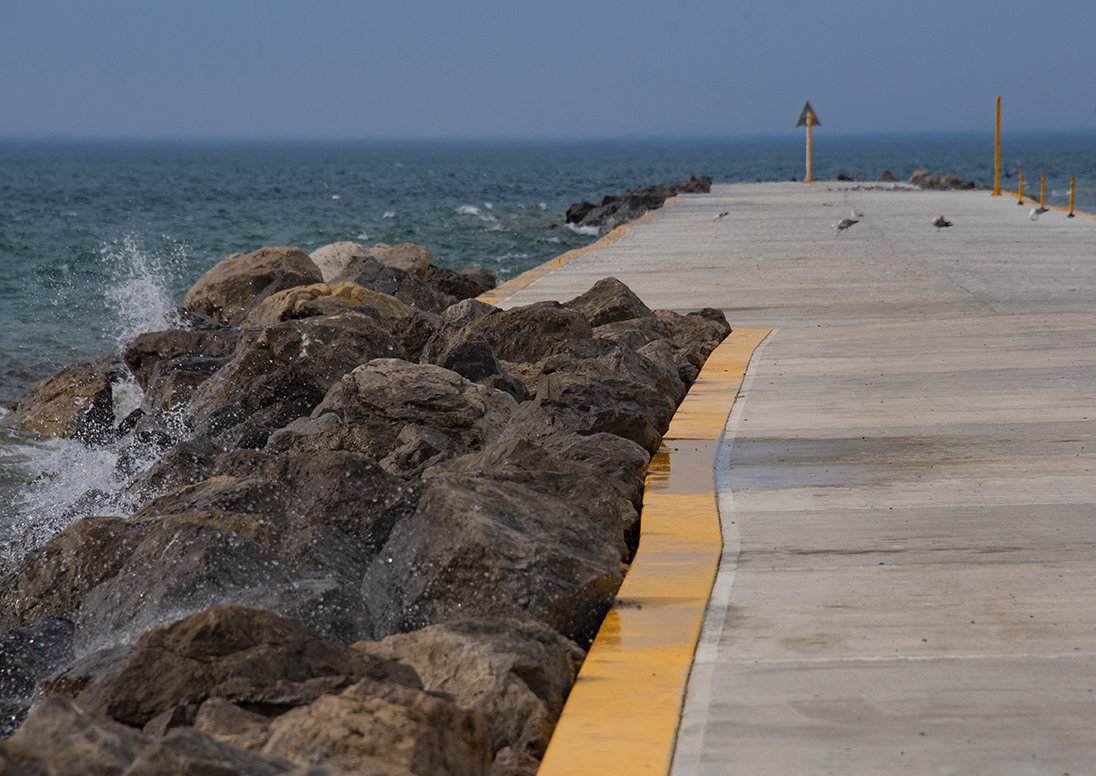 the piers on a windy day