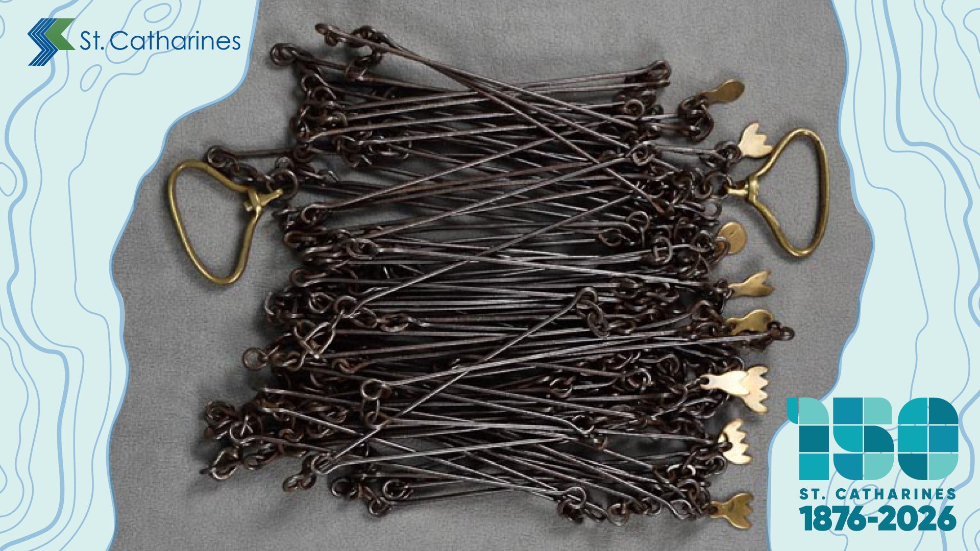 A Guenther’s Chain in the St. Catharines Museum collection is similar to those used in the earliest surveys of Grantham Township. (1982.122.153.1)